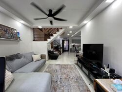 Blk 288C Jurong East Street 21 (Jurong East), HDB Executive #583013391